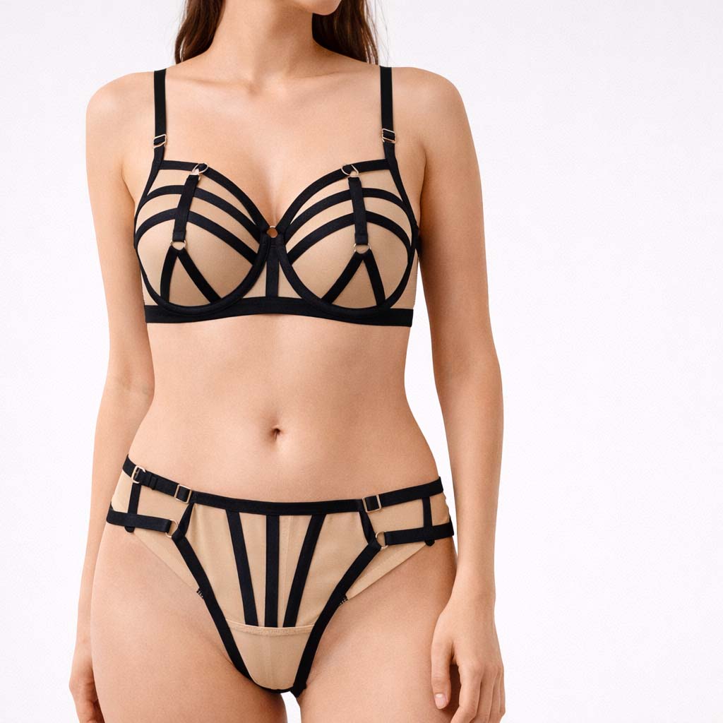 Ensemble Lingerie Élégance Noire – Séduction en Dentelle