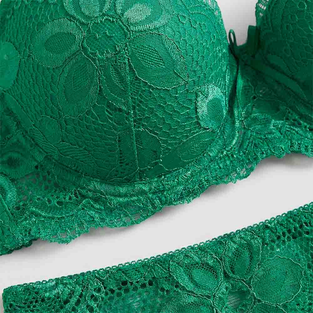 Ensemble Lingerie Vert Émeraude – Élégance Envoûtante – Image 3