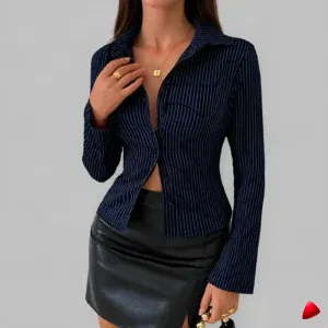 Chemise Y2k Travesti chemise y2k, image principale, conçue pour morphologie homme féminisé