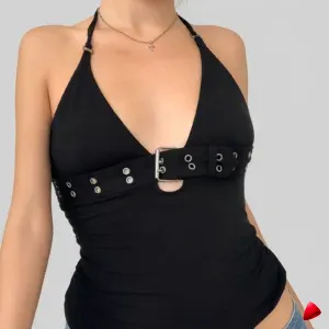Crop Top Halter Travesti crop top halter, image principale, conçue pour morphologie homme féminisé