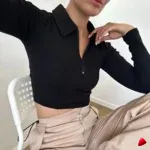Crop Top Zip Col Travesti crop top zip col, vue 3