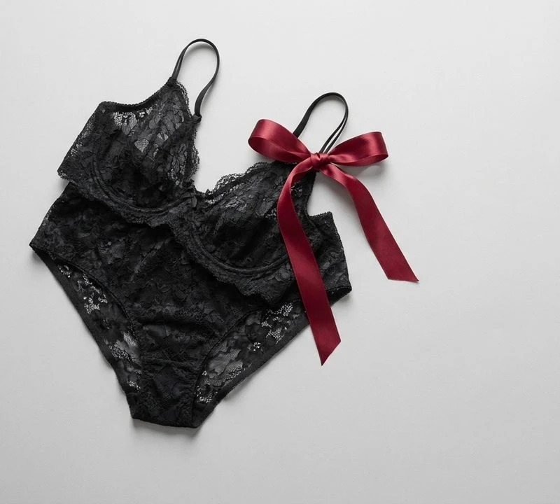 Lingerie & Gaffs travesti