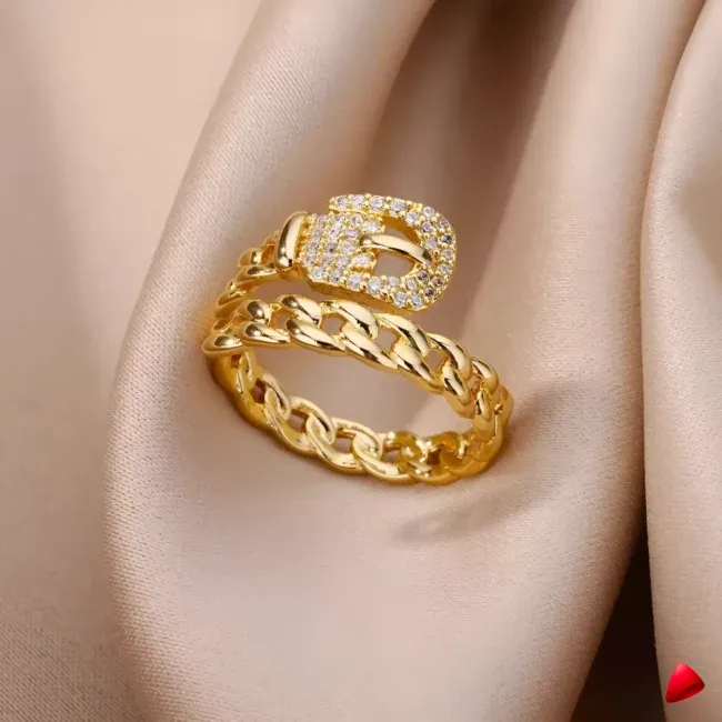Bague Travesti Chaine Curb Initiale Pave Zircon - galerie