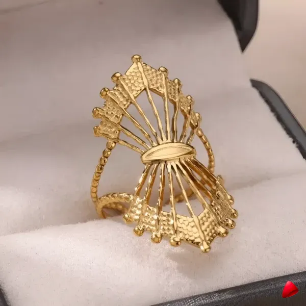 Bague Travesti Eventail Filaire Or Sculpte Acier - galerie