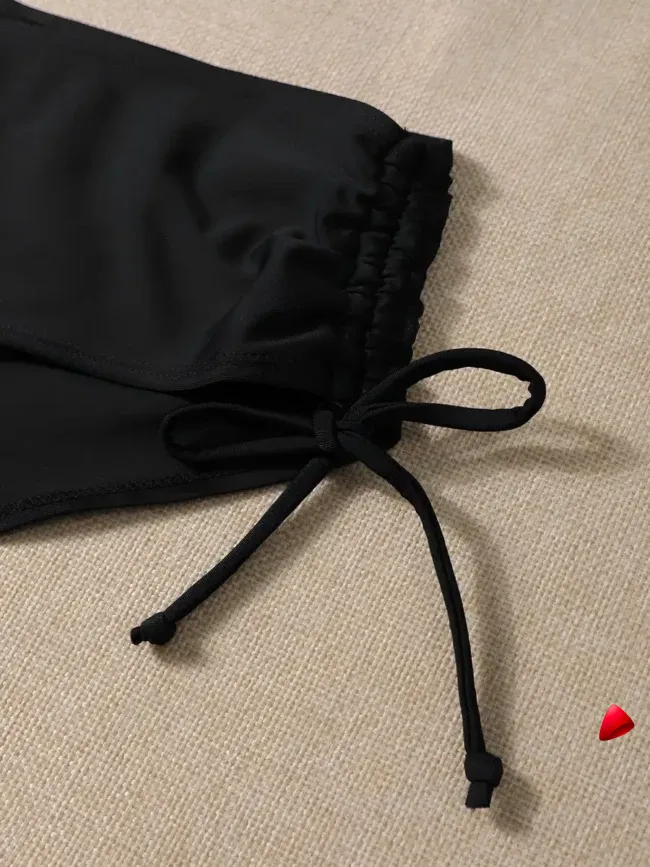 Bikini Travesti Triangle Taille Haute Cordons Latéraux — galerie