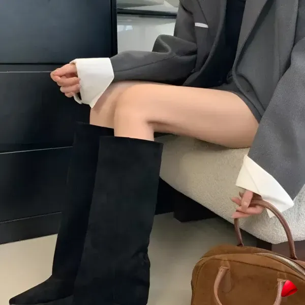 Botte Travesti Vintage Talon Epais Fermeture Eclair Mi-Mollet - galerie