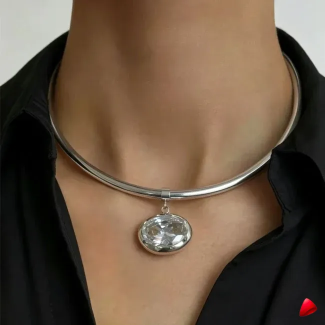 Collier Travesti Choker Torque Argent Pendentif Zircon - galerie