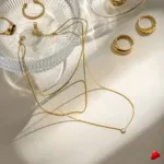 Collier Travesti Y Triple Layered Zircon Or 18K PVD - galerie