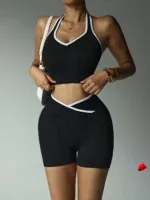 Ensemble Sport Travesti Patchwork Noir Blanc Halter + Short — galerie
