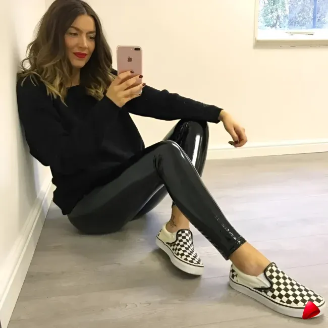 Legging PU Travesti Effet Cuir Brillant Hip Lifting — galerie