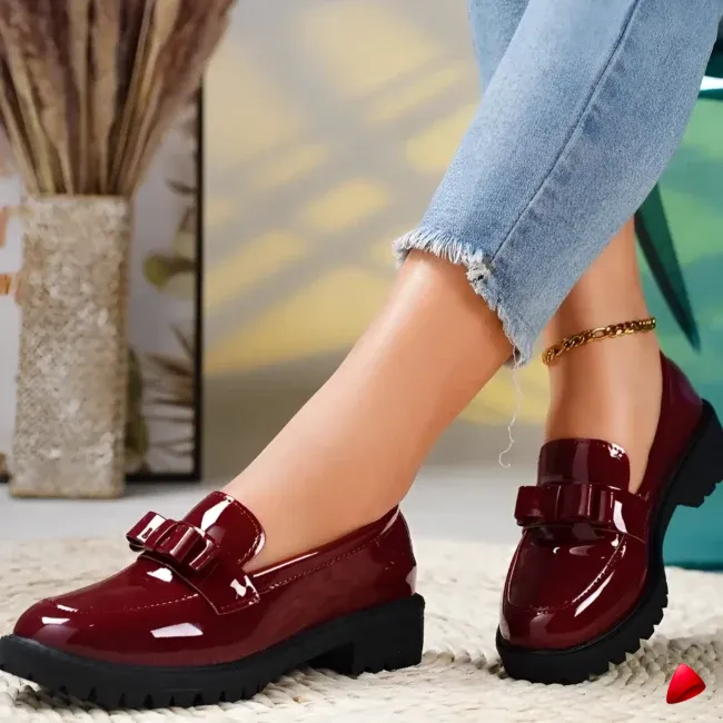 Mocassin Travesti Loafer Plateforme Boucle Cuir Verni Bordeaux — galerie