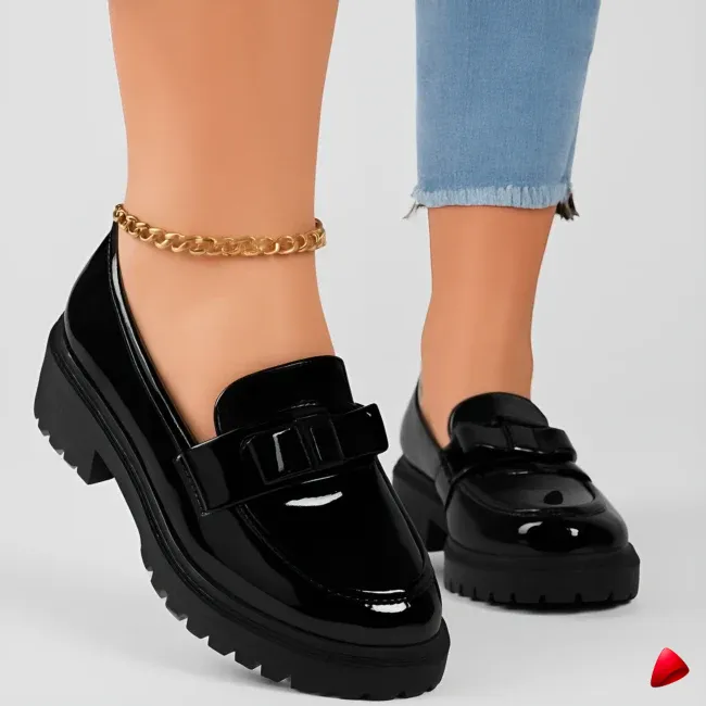 Mocassin Travesti Loafer Plateforme Boucle Cuir Verni Bordeaux — image principale