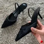 Mule Travesti Slingback Maille Brodee Kitten Heel Marron — galerie