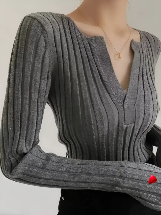 Pull V-Neck Base Travesti Slim Côtelé Layer — galerie