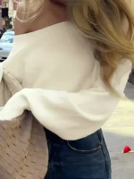 Pull Off-Shoulder Travesti Cozy Slash Neck — galerie