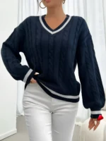 Pull Torsadé Travesti V-Neck Stripes Câbles — galerie