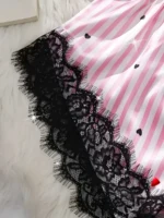 Ensemble Pyjama Travesti Satin Rayé Dentelle V-Neck - galerie