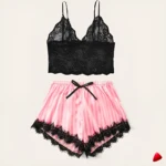 Ensemble Pyjama Travesti Satin Rayé Dentelle V-Neck - galerie