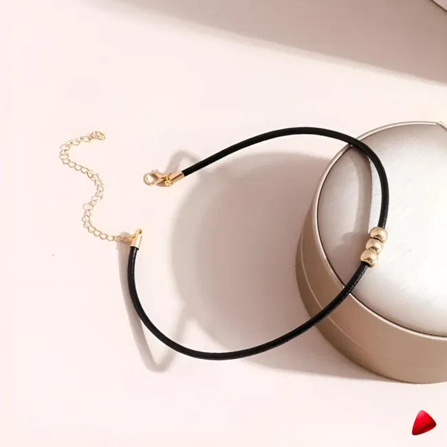 Collier Travesti Corde Noir Perles Dorees Chocker Kpop — galerie