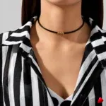 Collier Travesti Corde Noir Perles Dorees Chocker Kpop — image principale